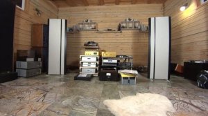 Spanish Caravan & Magnepan 3,7i, darTZeel LHC-208. Thal