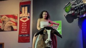 LADY BULL RIDING MRBEAST@MissKittys