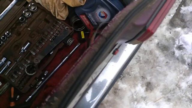 VW Т5 MULTIVAN 2.5TDI AXE замена помпы. смотреть онлайн