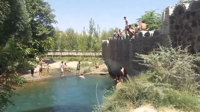 Согдийская область Пролетарс Дегмой то место где мы любили купаться рядом пионерский лагерь Орлёнок