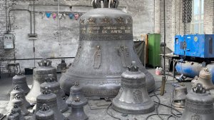 Колокольный звон.