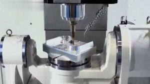 Вертикально-фрезерный 5-ти осевой обрабатывающий центр
QHSK5-300