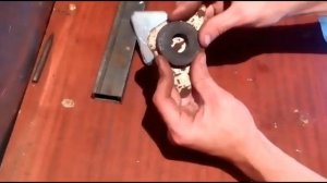 Самодельный магнитный уголок, проще не бывает!