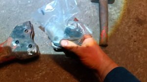 Mercedes Vito Замена оригинальной шаровой опоры на заклёпках