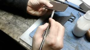 Обработка уреза кожи 3. Нанесение экофиллера