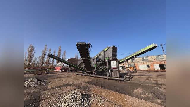Мобильный сортировочный комплекс "Baho" с грохотом ГИЛ-43