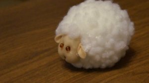 Овечка  неваляшка своими руками