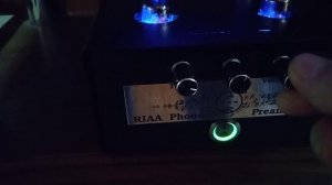 ламповый фонокорректор с регулировками частот.