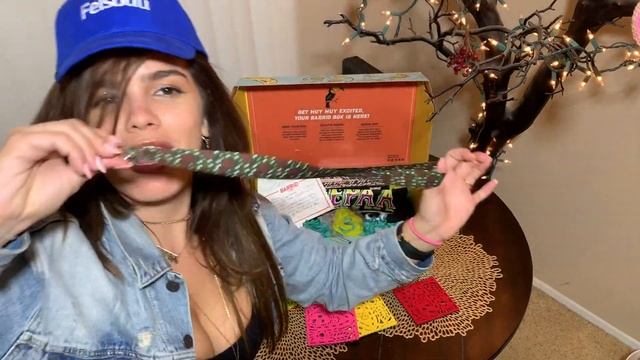 "The Lolo Show: Barrio Box Unboxing Fiesta" смотреть онлайн