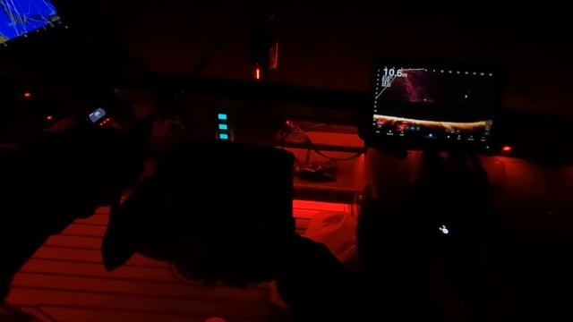 Рыбалка с помощью СОВРЕМЕННЫХ ТЕХНОЛОГИЙ! Panoptix, пелагическая ловля рыбы с лодки! Другая рыбалка! смотреть онлайн