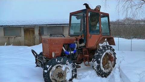 Лифтуем Турбо-Трактор, ставим цепи, чиним коробку! Часть 10