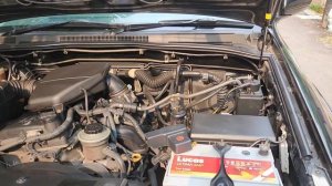 2009 TOYOTA Hilux Surf Black: TOYOTA Hilux Surf ?