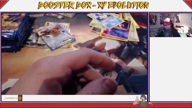 Unboxing - Booster Box Evolution! 4 rares packs + Codes Online gratuit!