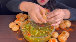 ASMR EATING PANIPURI/GOLGAPPE,SPICY PANIPURI *INDIAN STREET FOOD*