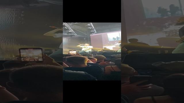На белом покрывале  (Каспийский груз)
