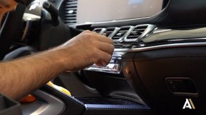 Защита пленкой глянцевых элементов в салоне и кузова на Mercedes-Benz GLS