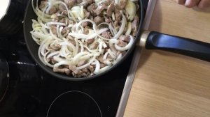 Для детей и их родителей! Нежнейшая свинина, тушёная в соусе + пюрешка от Алекса