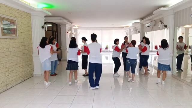 Jo Mari Jo Line Dance (Medi Chaniago) смотреть онлайн