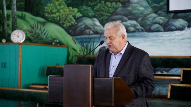 Роздуми над Книгою Естер | проповідь | Петро Новорок