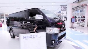 Toyota Hiace Van 4WD "Super GL"