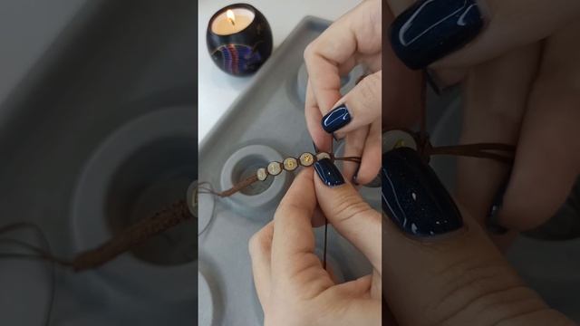 Ажиотаж на браслеты с индивидуальным кодом успеха продолжается 😍. В декабре на них специальная стоим