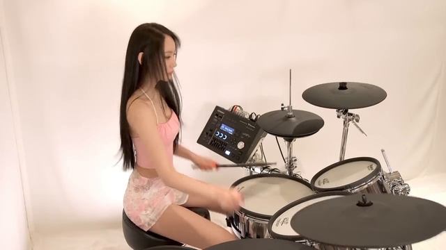 Cover by A-YEON смотреть онлайн