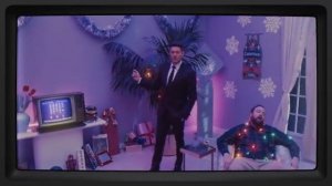 Michael Bublée - Its Beginning to Look a Lot Like Christmas (Official Music Video)
