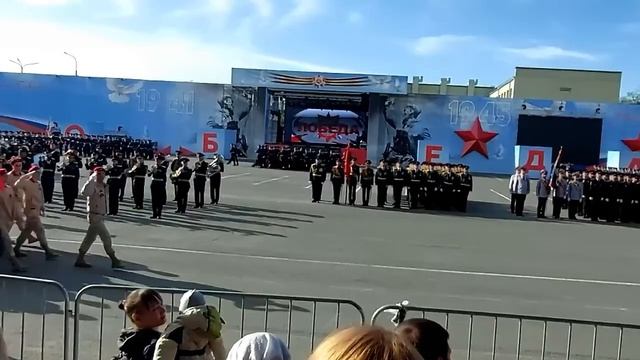 Оренбург. Генеральная репетиция военного парада на площади Ленина Видео Виктор Поживин 7. 05. 22 - с