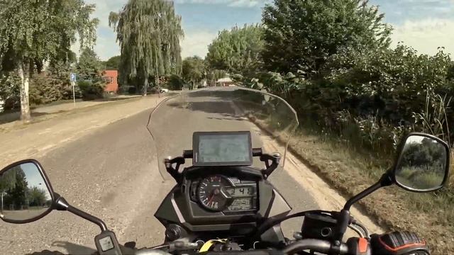 Поездка в Мальхов на Suzuki V-Strom 650 смотреть онлайн