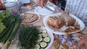 Курочка в мини коптильне на углях! Просто и ооочень вкусно! Как приготовить курицу горячего копчения