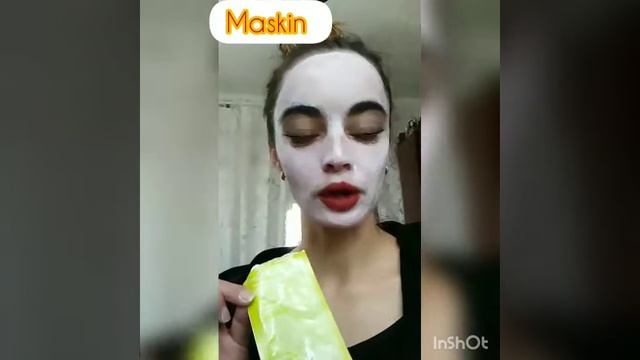 Регенеруюча маска для обличчя з вітаміном E