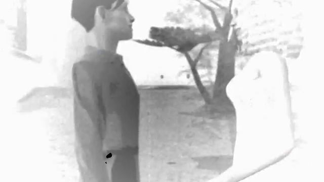 Те годы миновали, миновали... Вторая серия. Митя... смотреть онлайн