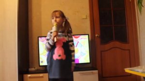 4 попугая, котёнок и щенок