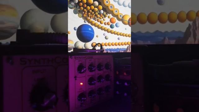 PELENGATOR - аналоговый синтезатор и эффект.  Цена: 11000₽ В наличии 1шт. #ambient #analogsynth