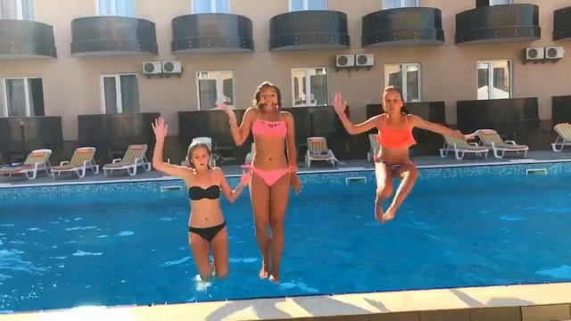 VLOG на отдыхе с друзьями😂👍или Мамуля с днём рождения!!! смотреть онлайн