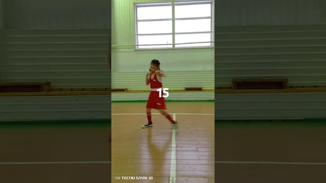 @ВалерийМихалёв-ъ6ч #урокибокса #школабокса #усть #sports #russianboxing #спорт #спорт #boxing #ma