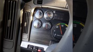 фредлайнер 2004 год .детройт. обзор  заказывайте машины очень большой выбор 89286601399