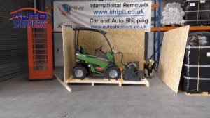 Professionally Crating an Avant 220 Mini Tractor for Shipping to New Zealand | Autoshippers