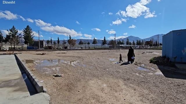 "Resilience and Hope: A Single Mother's Journey into the New Year" смотреть онлайн