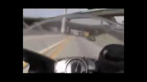 Сумасшедшая езда на мото // Мото гонки