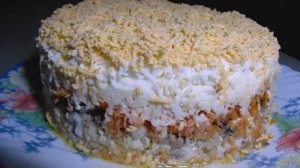 Оочень нежный, сочный и вкусный Слоеный Салат со Шпротами.