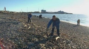 В Сочи после шторма открывают зимние пляжи