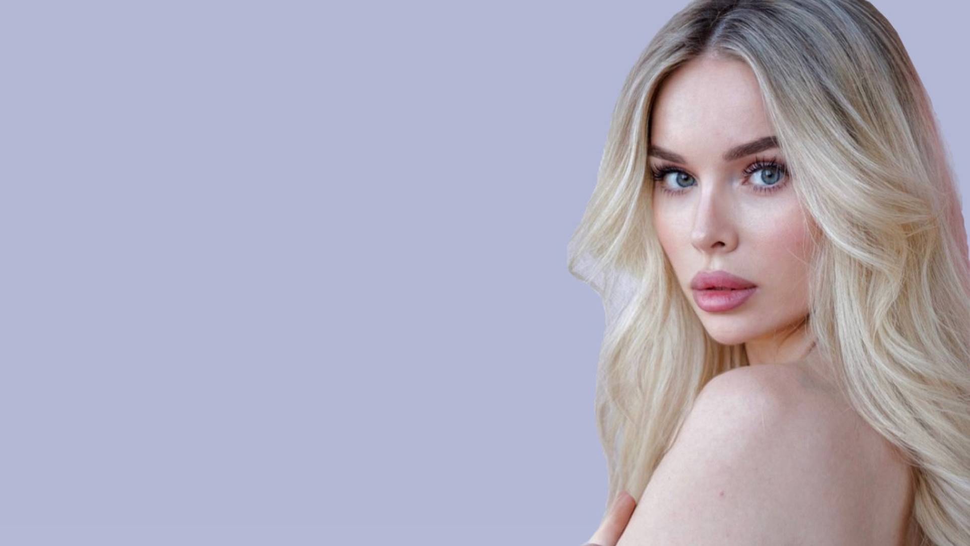 Девушка из базы Aurelian — Анастасия