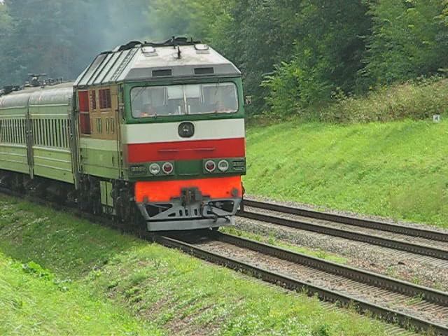 ТЭП70-0372 (БЧ, ТЧ-15 Орша) с поездом №20 Одесса - СПб (РЖД/Окт)