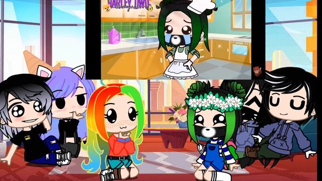 Реакция кошки Ланы и её друзей на мемы смотреть онлайн