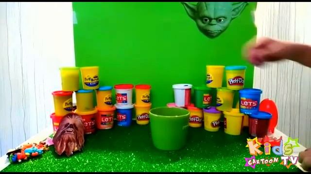 Star Wars Chewbacca bursting bubbles and surprise toy