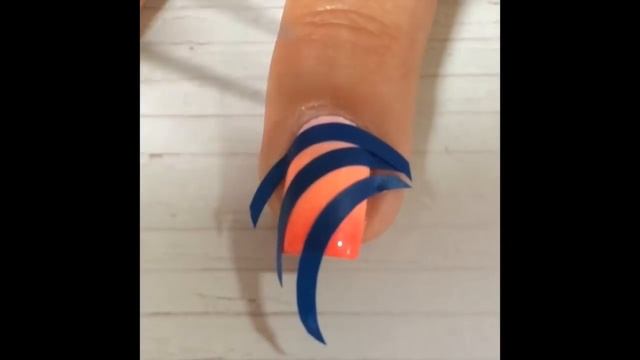 Silver holo on neon gradient смотреть онлайн