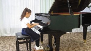 Шихметова Эмилия. И. Кореневская "Осенью"