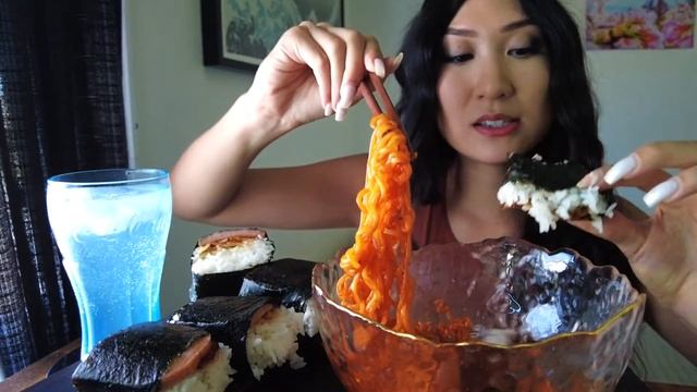 samyang *light* spicy noodles  + spam musubi │ mukbang