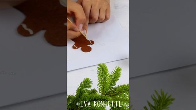 Ёлочная игрушка "Пряничный человечек" своими руками
